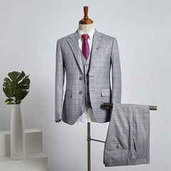 Stylish Gray Plaid Three Pieces Slim Fit Tailored Business Suit