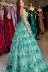 Stylish Long Green A-line Spaghetti Straps Sequined Lace Prom Evening Dresses
