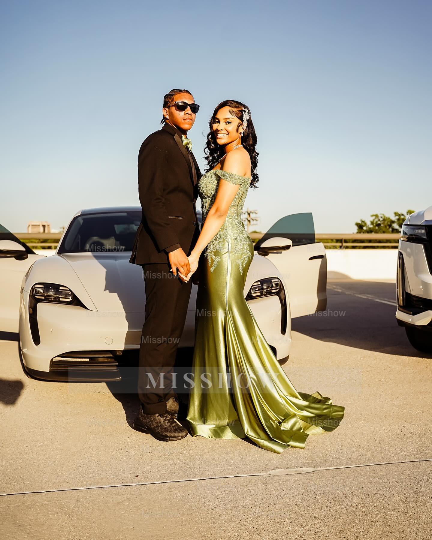 Stylish Long Green Sweetheart Sleeveless Mermaid Prom Dress with Appliques