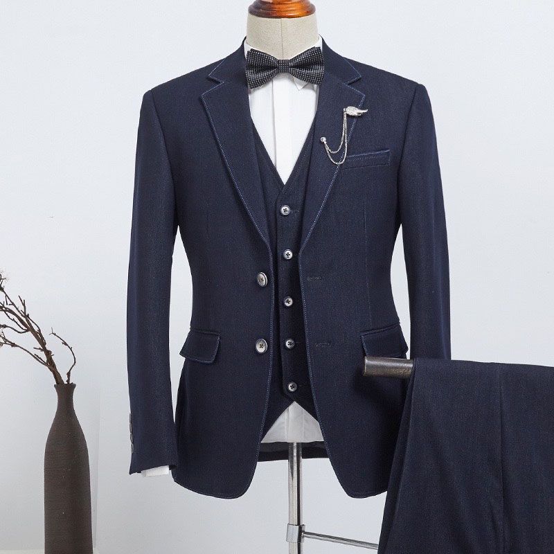 Stylish Navy Blue Three Pieces Slim Fit Custom Business Suit
