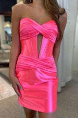 Trendy Burgundy Strapless Satin Sheath Short Homecoming Dress