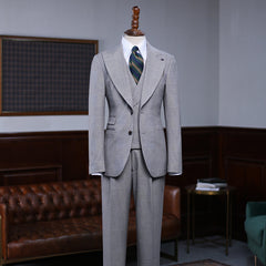 Trendy Gray Plaid Three Pieces Slim Fit Men’s Business Suit