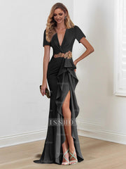 V-Neck Floor-Length Mermaid/Trumpet Mother of the Bride Dresses with Ruffles