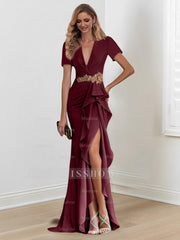 V-Neck Floor-Length Mermaid/Trumpet Mother of the Bride Dresses with Ruffles
