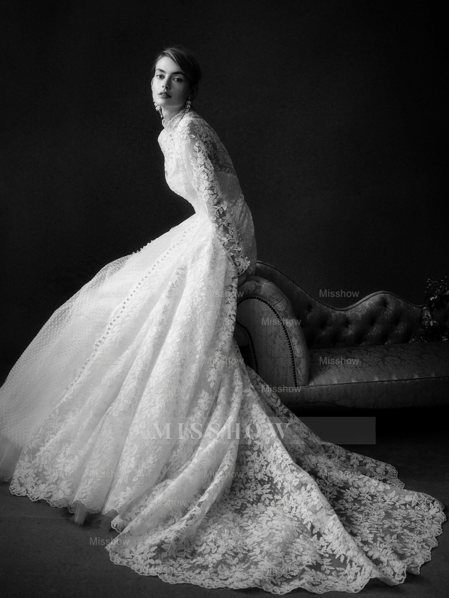 Vintage Long A-line Ivory Long Sleeves Lace Wedding Dress With Detachable Coat