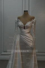 Vintage Long White A-line Off-the-shoulder Lace Beading Wedding Dress with Long Sleeves