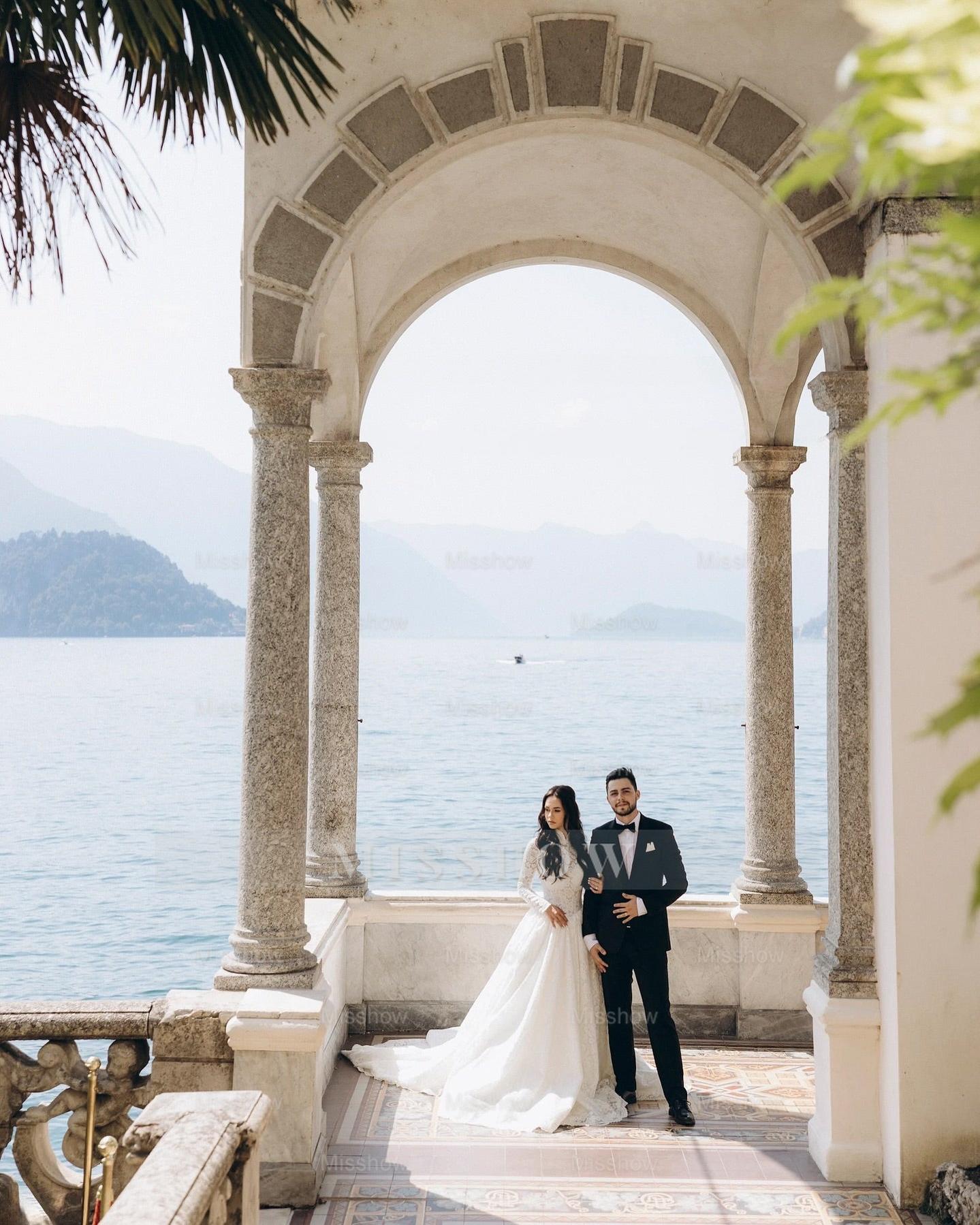 Vintage White High-Neck A-Line Long Sleeves Ball Gown Cathedral Train Lace Wedding Dresses