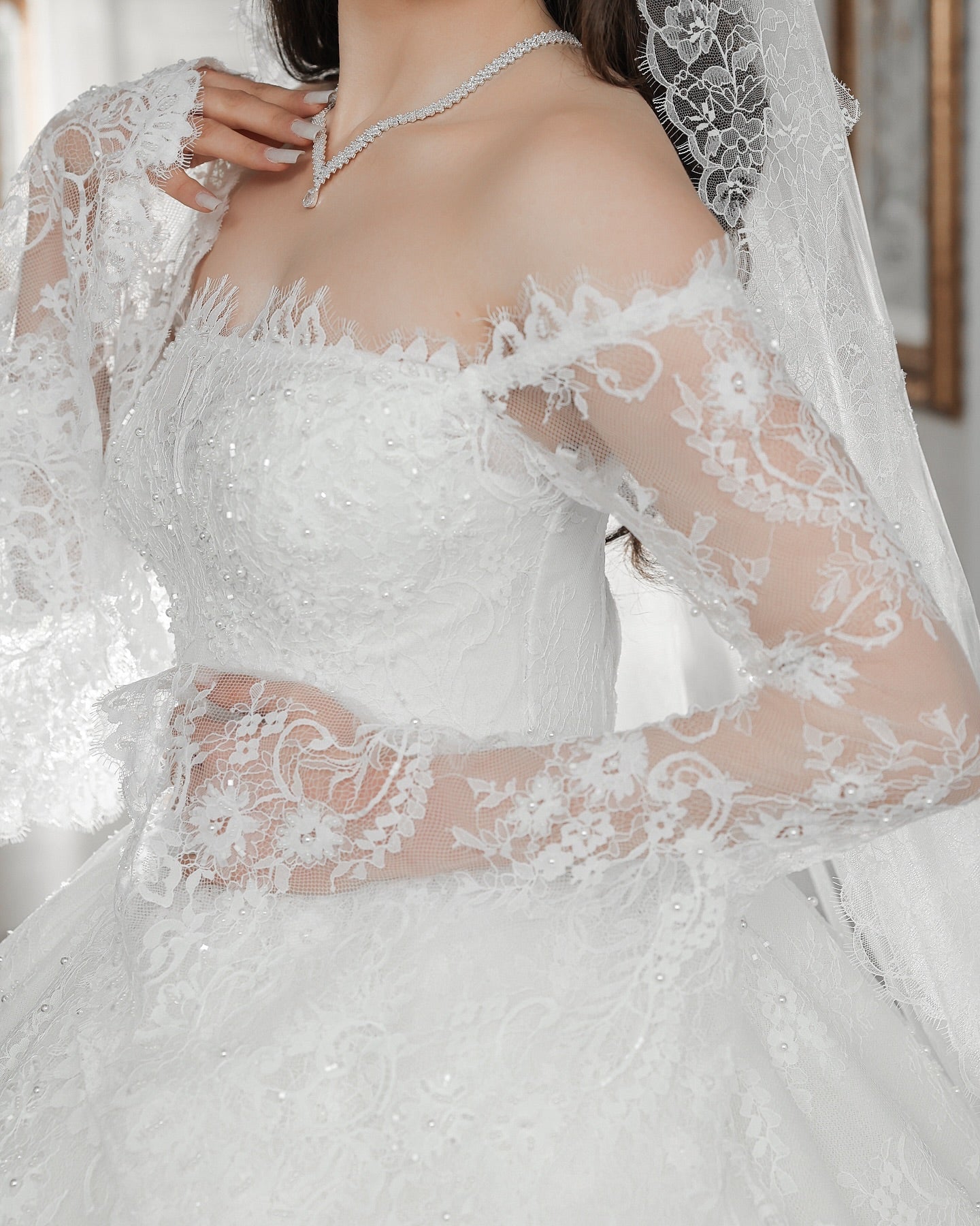 White Lace Ball Gown Wedding Dress Off Shoulder Long Sleeves Pearl Crystal Beading Cathedral Train Bridal Gown