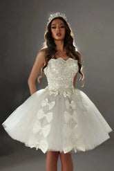 White sweetheart beaded A-line wedding dress