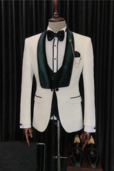 White Velvet Shawl Collar Three-Piece Groom's Wedding Suit