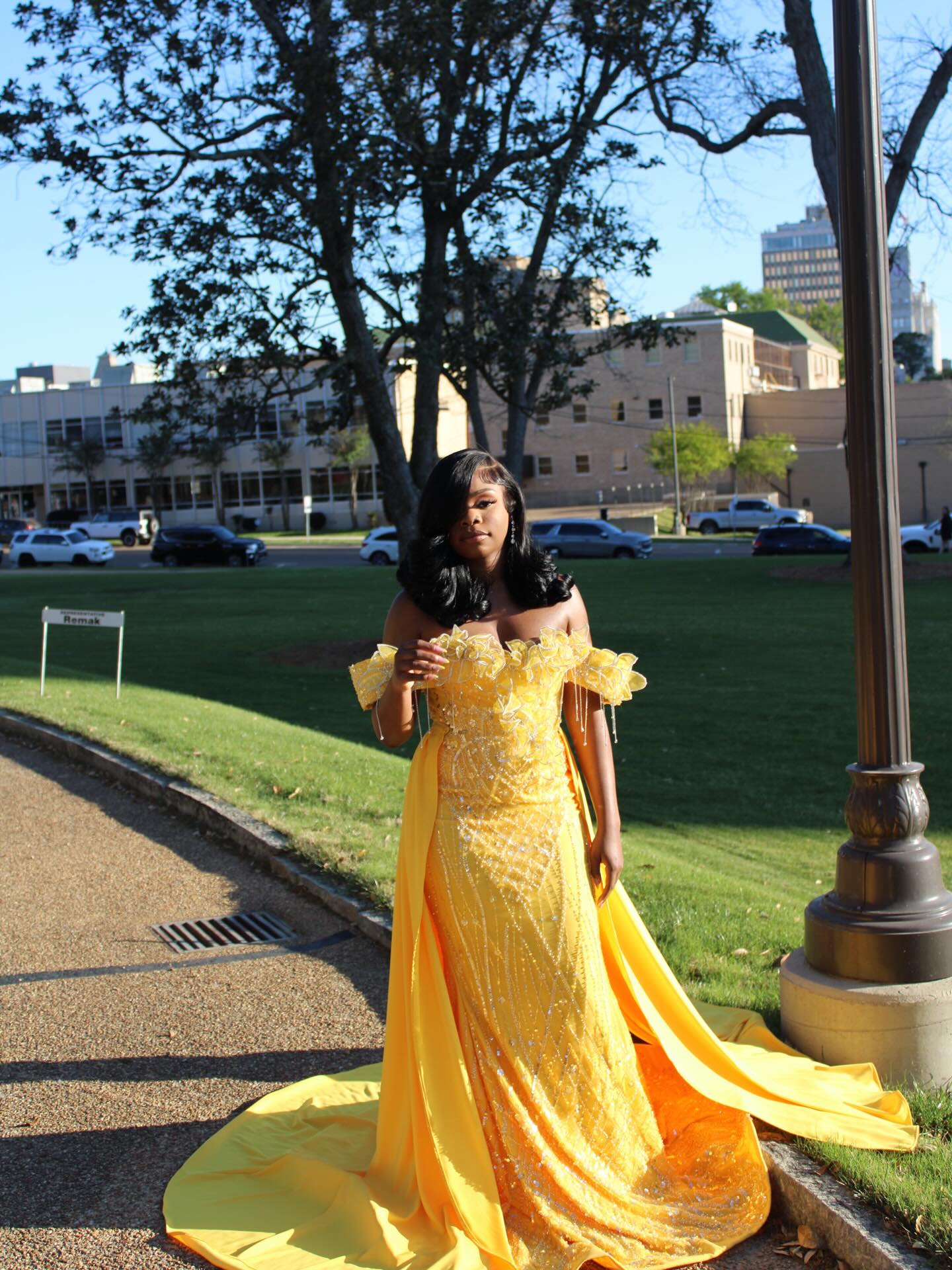 Yellow Lace Mermaid Prom Dress Off Shoulder 3D Floral Crystal Fringe Sparkly Evening Gown with Detachable Train