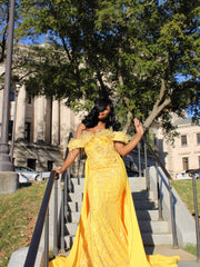 Yellow Lace Mermaid Prom Dress Off Shoulder 3D Floral Crystal Fringe Sparkly Evening Gown with Detachable Train