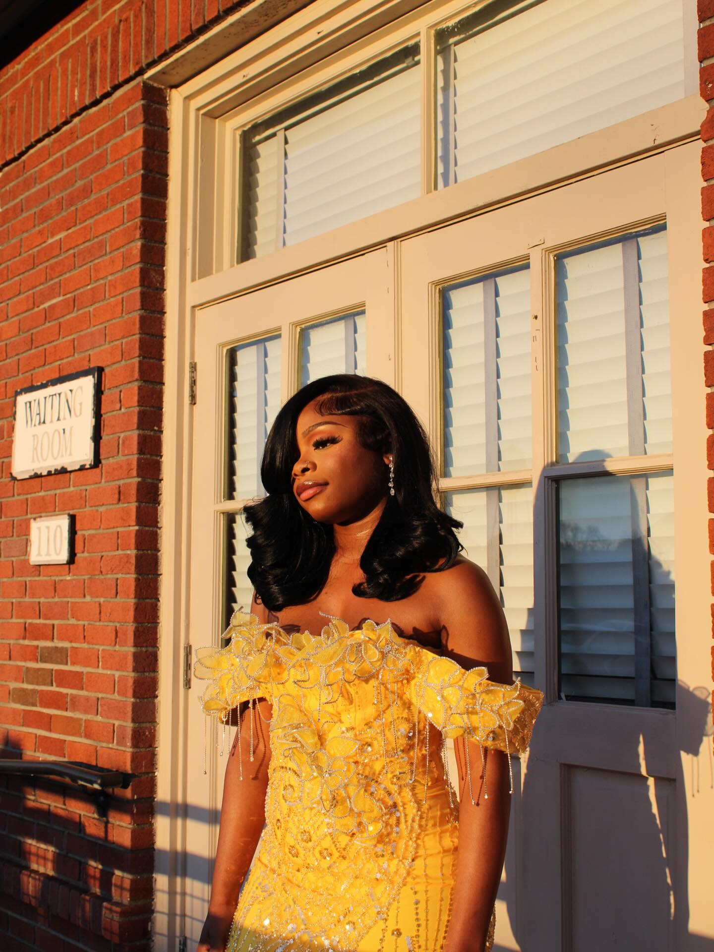 Yellow Lace Mermaid Prom Dress Off Shoulder 3D Floral Crystal Fringe Sparkly Evening Gown with Detachable Train