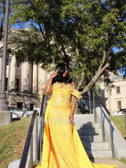 Yellow Lace Mermaid Prom Dress Off Shoulder 3D Floral Crystal Fringe Sparkly Evening Gown with Detachable Train