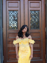 Yellow Lace Mermaid Prom Dress Off Shoulder 3D Floral Crystal Fringe Sparkly Evening Gown with Detachable Train