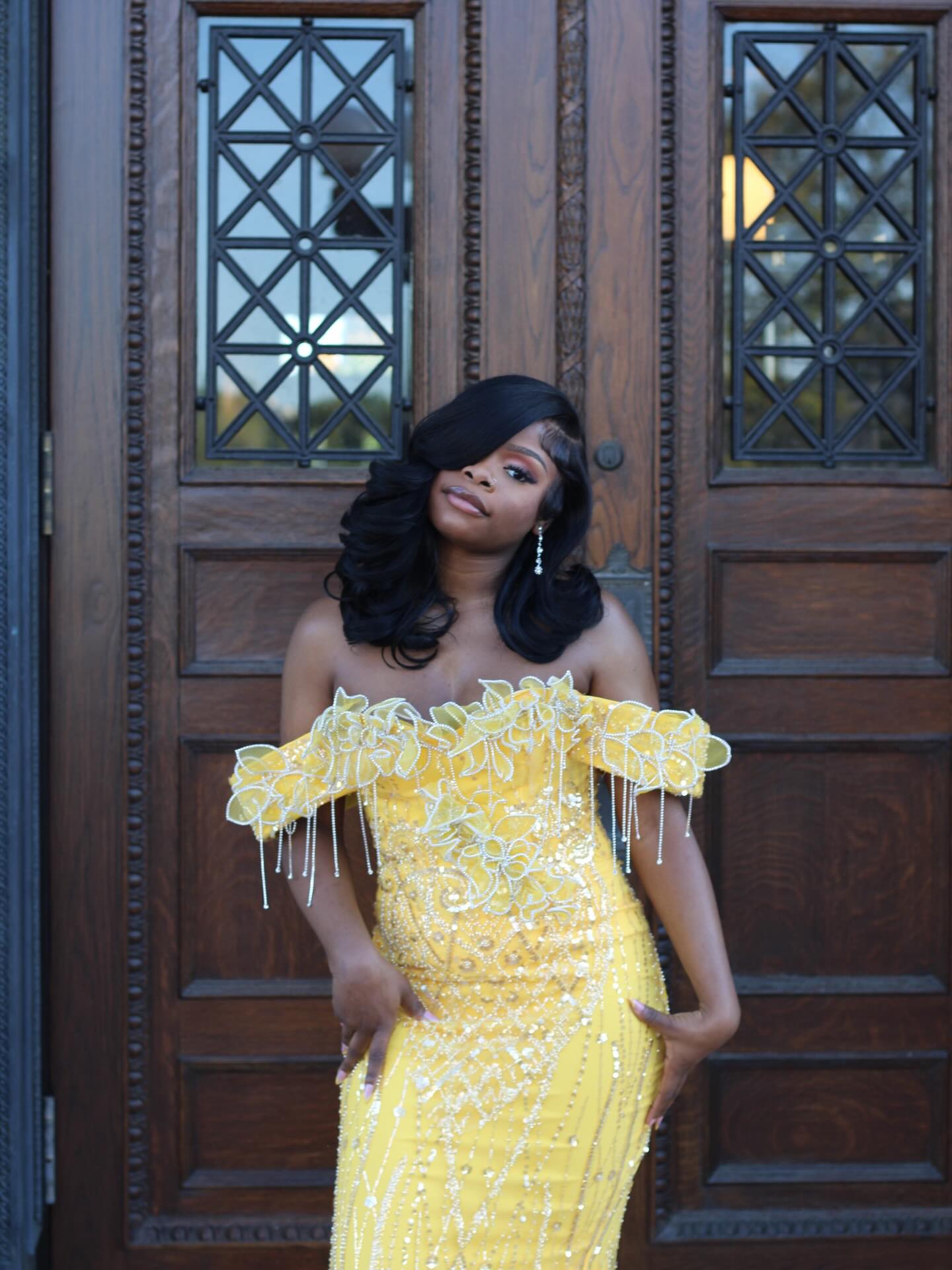 Yellow Lace Mermaid Prom Dress Off Shoulder 3D Floral Crystal Fringe Sparkly Evening Gown with Detachable Train