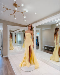 Yellow Satin Mermaid Evening Dress Strapless Sweetheart Crystal Cutout High Slit Formal Gown