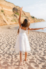 A-line White Sleeveless Straps Flower Girls Dress With Lace