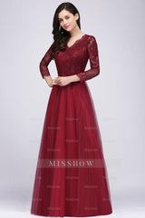 Affordable Long Sleeves V-Neck Lace Burgundy Bridesmaid dresses with Appliques