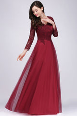 Affordable Long Sleeves V-Neck Lace Burgundy Bridesmaid dresses with Appliques