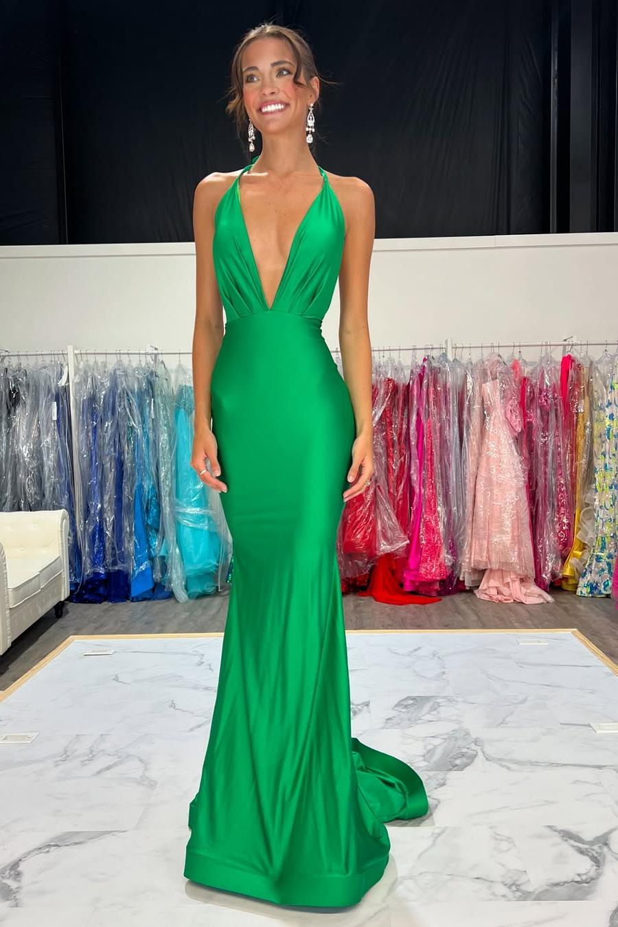 Halter V Neck Sleeveless Backless Mermaid Long Formal Dress With Pleated