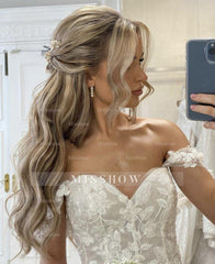 Beautiful Princess Off-the-shoulder A-line Appliques Wedding Dress With Train