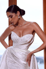 Beautiful White Sweetheart Beading Sleeveless Wedding Dress With Detachable Train
