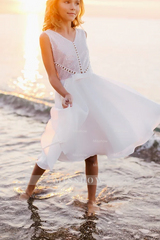 Boho Short Sleeveless A-line Flower Girls Dress With Pearl