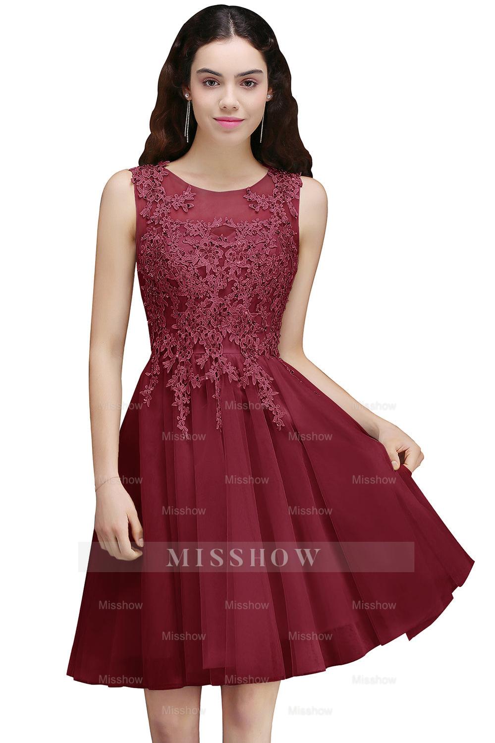 Charming A-Line Scoop Sleeveless Appliques Lace Short Bridesmaid Dresses