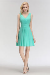 Classic V-Neck Floral Mini Cocktail Dress Sleeveless Chiffon Knee Length Homecoming Dress