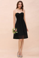 Cute Black knee length Bridesmaid Dress Sweetheart homecoming Dress for Girls