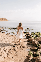 Cute White A-line Sleeveless Appliques Flower Girls Dress With Lace