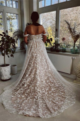 Designer A-line Off-the-shoulder Sleeveless Wedding Dresses With Lace
