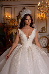 Designer Long A-line V-Neck Sleeveless Appliques Wedding Dress With Lace