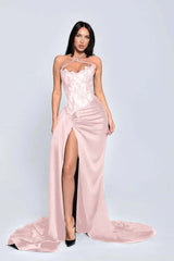 Black Halter Sleeveless Appliques Long Formal Dress With High Split