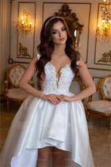Elegant A-line Short V-neck Sleeveless Wedding Dresses With Lace