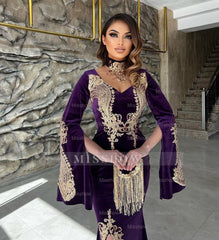 Elegant Floor Length Sweetheart Long Sleeves Mermaid Prom Dress with Split