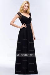 Elegant Lace Black V-Neck Sleeveless Bridesmaid Dresses with Hollowout Back