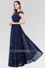 Elegant Lace Scoop Sleeveless Navy Bridesmaid Dresses with Buttons