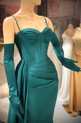 Elegant Long Dark Green Spaghetti Straps Prom Dress With Ruffles