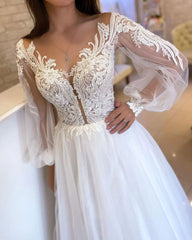 Elegant Long White A-line V-neck Tulle Long Sleeves Wedding Dress With Lace