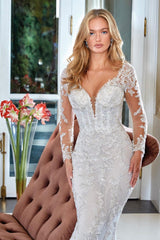 Elegant Mermaid V-neck Lace Backless Appliques Wedding Dress With Long Sleeves