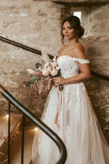 Elegant sweetheart off-the-shoulder cap sleeves a-line lace wedding dress