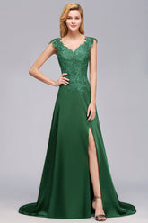 Elegant V-Neck Dark Green Lace Bridesmaid dresses with Front-Slit