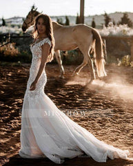 Elegant V-neck Sleeveless Mermaid Wedding Dresses with Lace