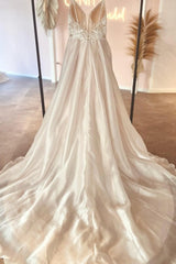 Elegant v-neck spaghetti straps sleeveless a-line lace Wedding dresses