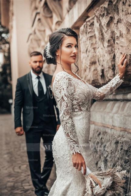 Elegant White Floral Lace Mermaid Spring Wedding Dress Long Sleeves V-Neck Slim Bridal Dresses