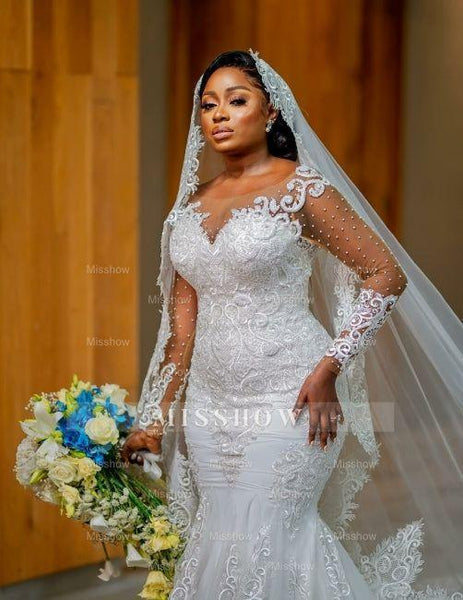 Glamorous Strapless Lace Appliques Long Mermaid Wedding Dress With Beadings