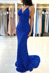 Glamorous Long Royal Blue V-neck Spaghetti Straps Glitter Sleeveless Evening Dresses