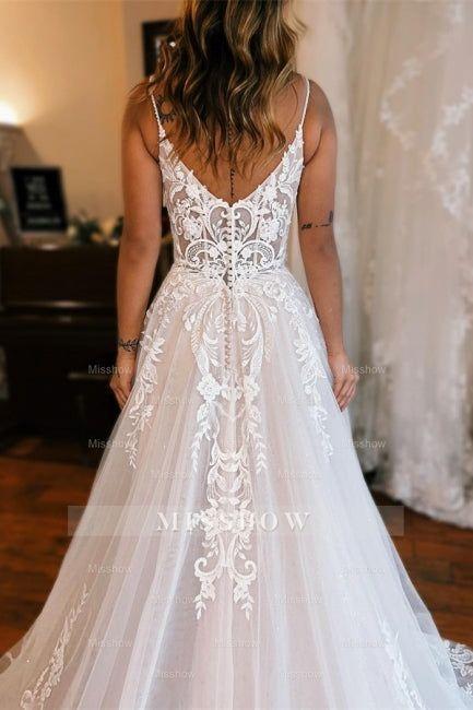 Glamorous Long White A-line Spaghetti Straps Lace Sleeveless Wedding dresses With Slit